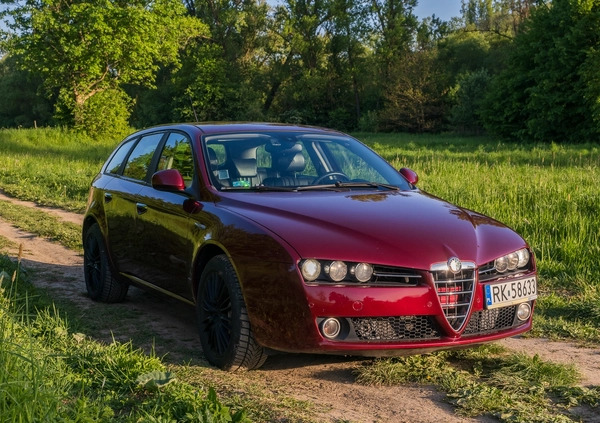 Alfa Romeo 159 cena 13000 przebieg: 256000, rok produkcji 2006 z Krosno małe 121